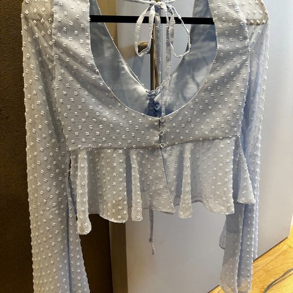 Lovers + Friends | Flowy Cropped Top - Picture 2 of 2